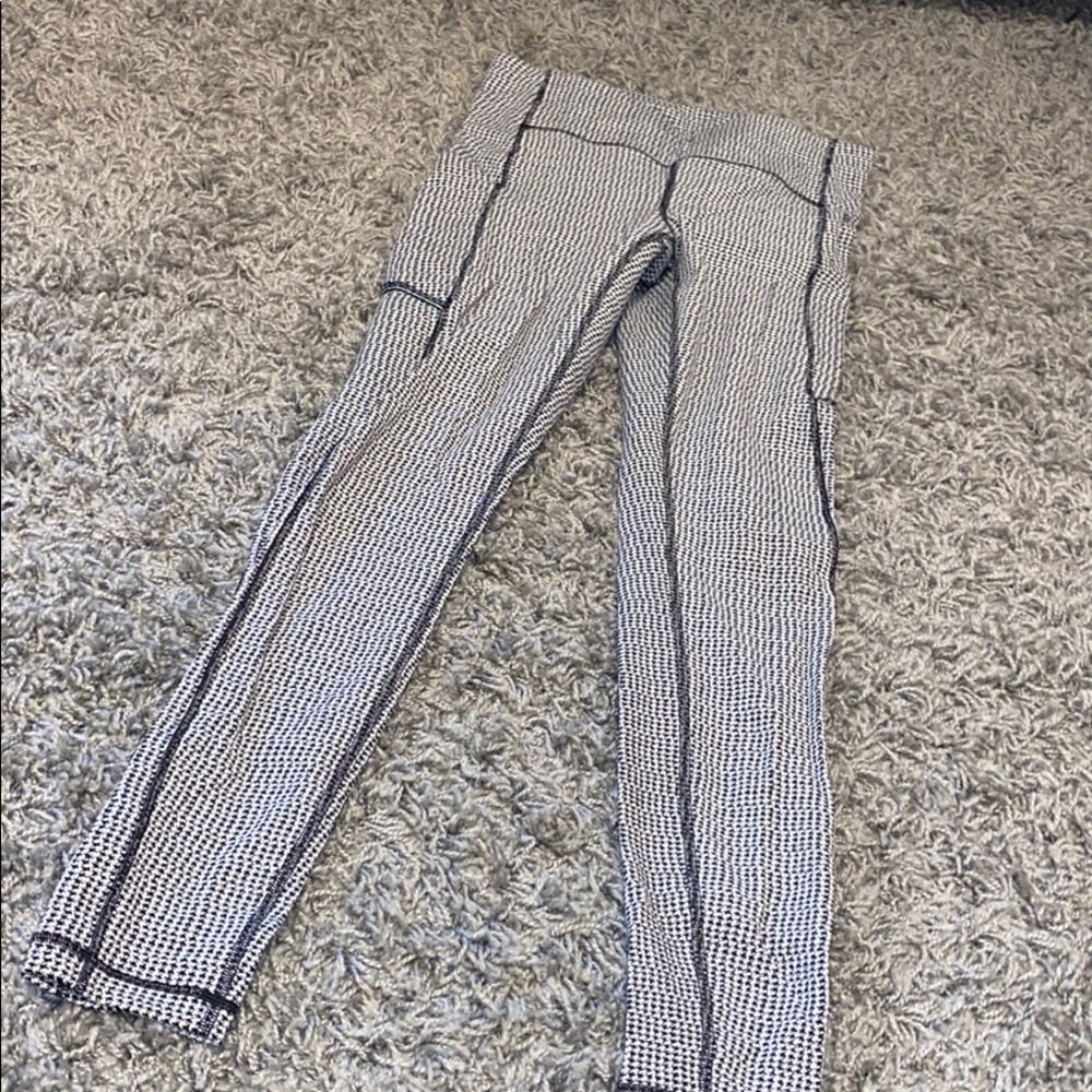 Lululemon B&W Full Length Leggings